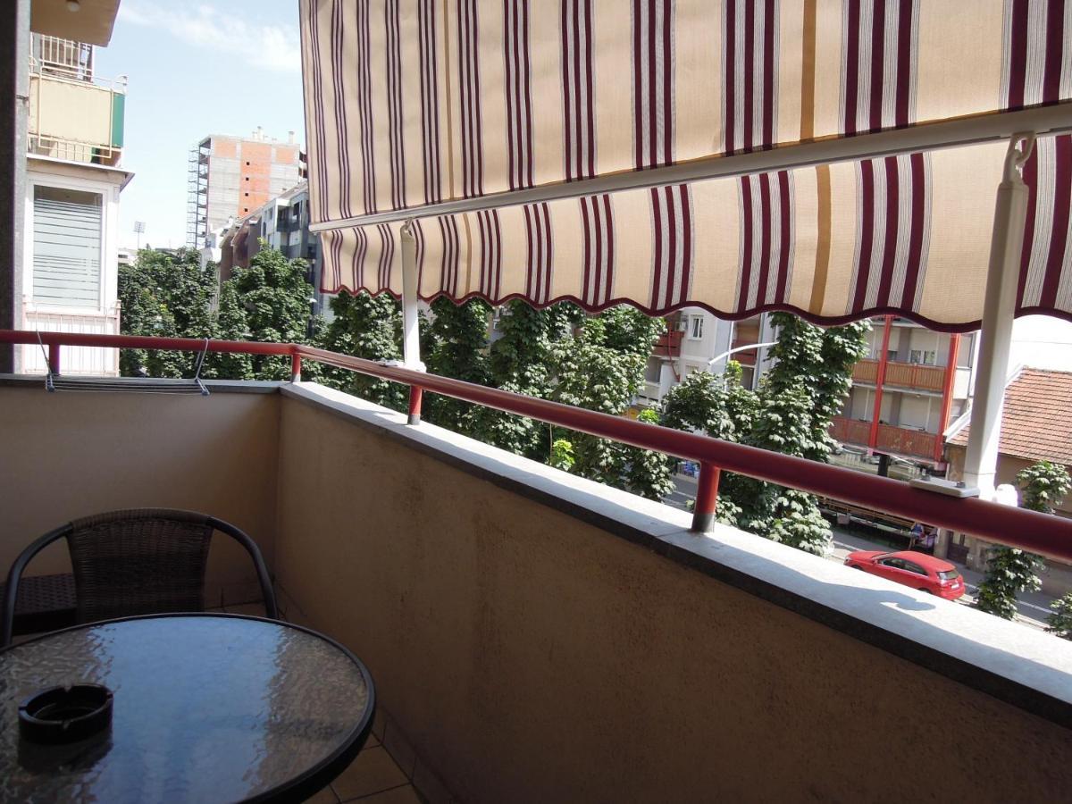 Classic Apartment Novi Sad Extérieur photo